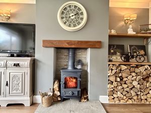 Lounge Log Burner- click for photo gallery